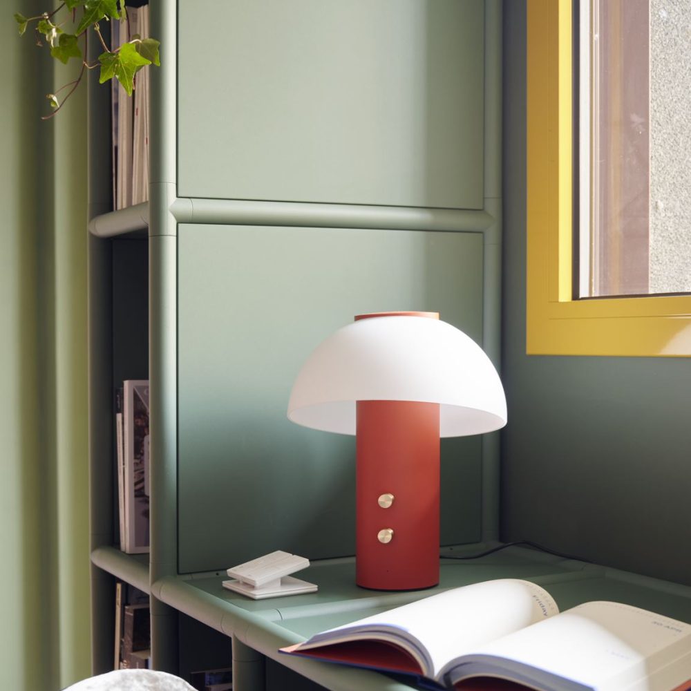 56b99ce6-150b-420e-bf9b-35507fce59b0